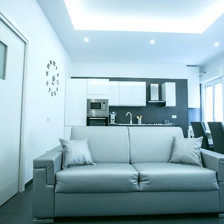 Benvenuti Al Sud Naples Apartment Bagian luar foto