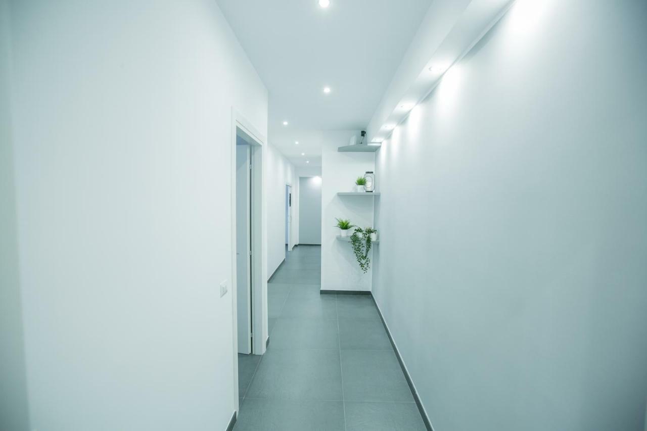 Benvenuti Al Sud Naples Apartment Bagian luar foto